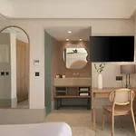 Paralos Venus Adults Only 5*