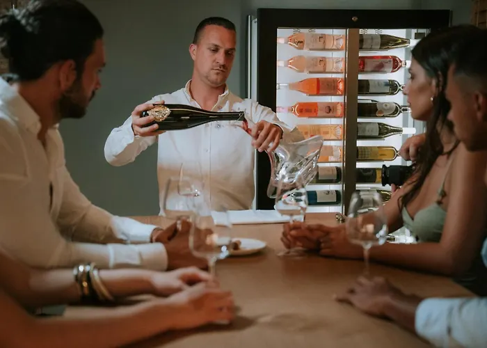 Szálloda Paralos Venus Adults Only Herszonisszosz