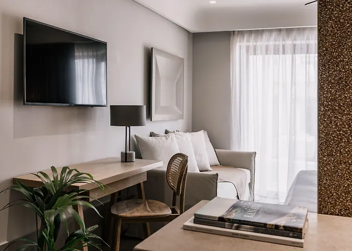 Paralos Venus Adults Only Herszonisszosz