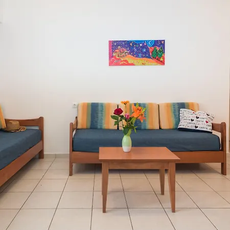 Paralos Venus Adults Only 5*