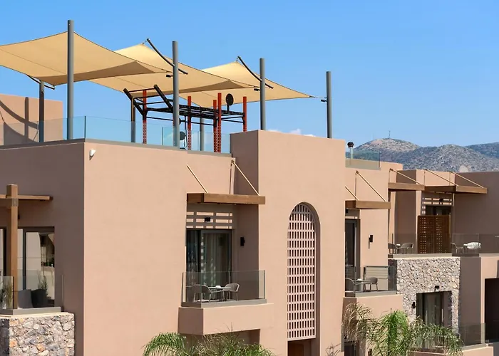 Paralos Venus Adults Only 5*